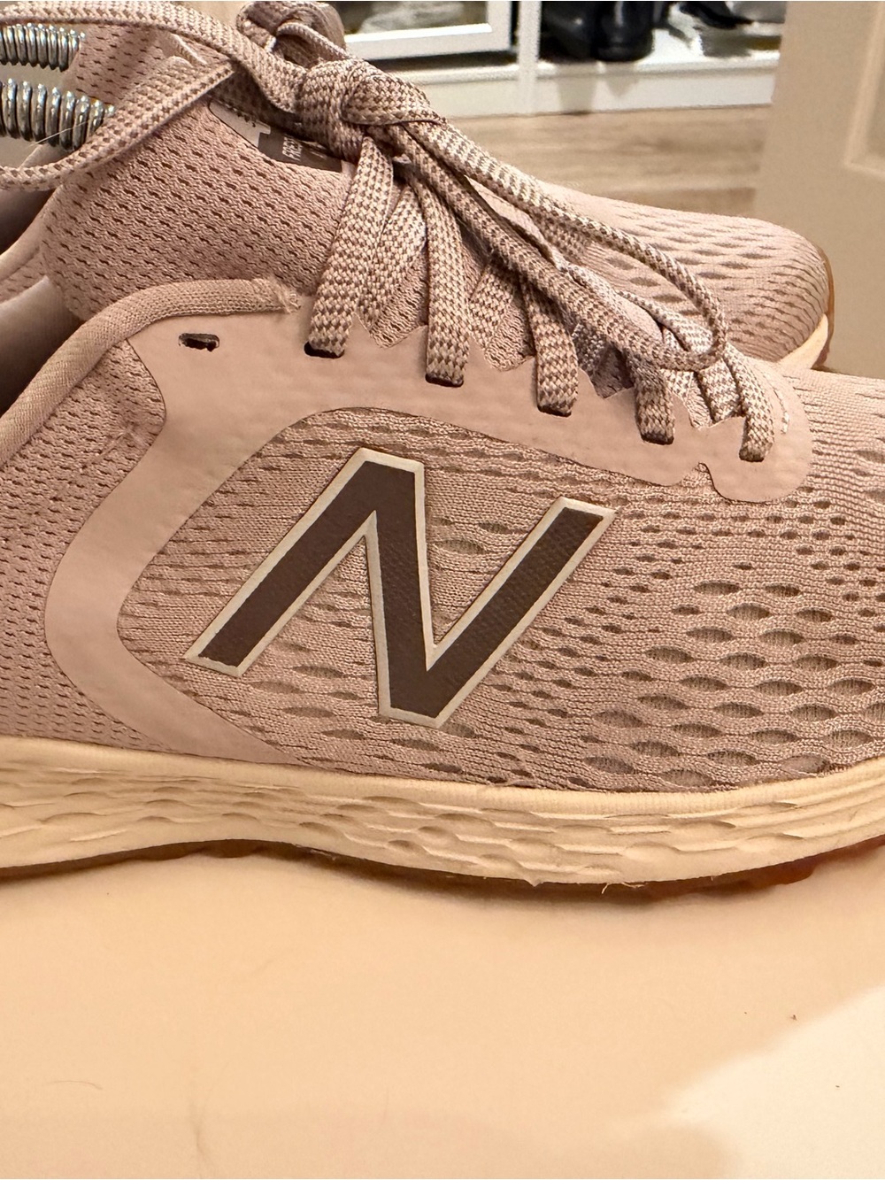 New Balance Women's Running Sneakers - Light Mauve size 7 - Picture 7 of 7